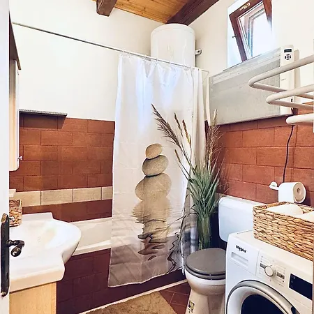 Kisbattyan Vendeghaz Apartmán *